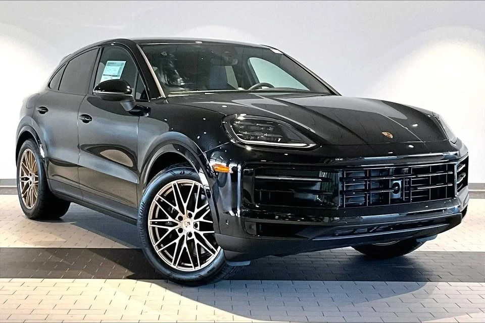2026 Porsche 9Y0/9Y3 Cayenne - Image 9 of 20
