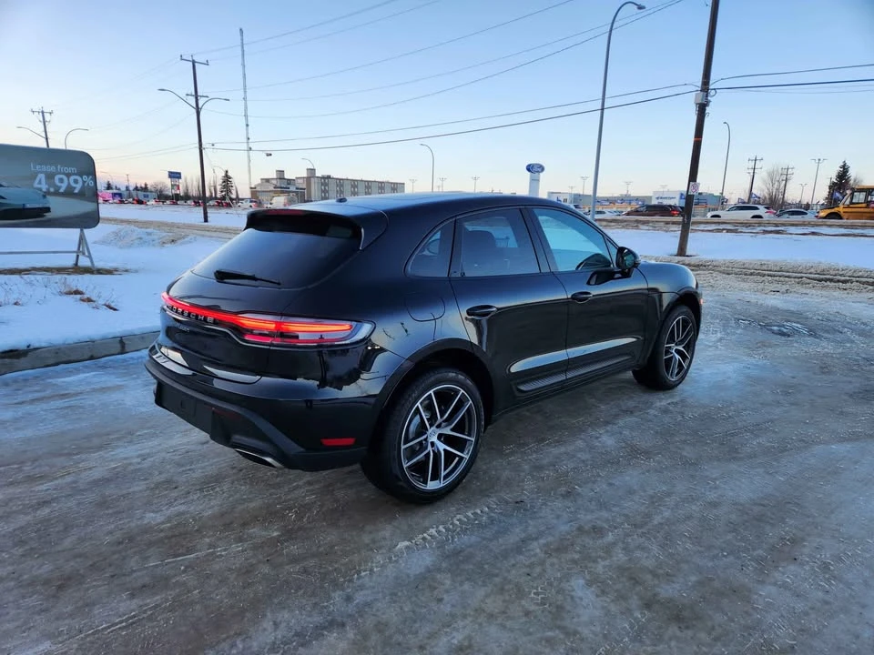 2026 Porsche Macan - Image 3 of 8