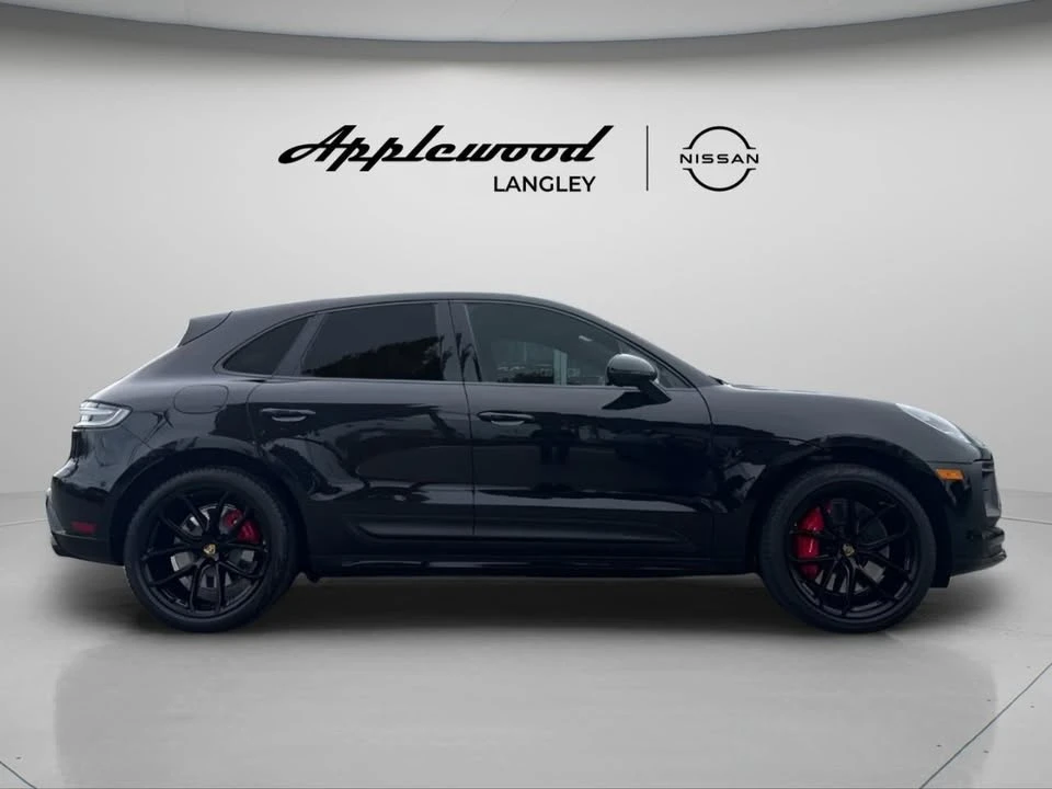 2026 Porsche Macan GTS - Image 6 of 17
