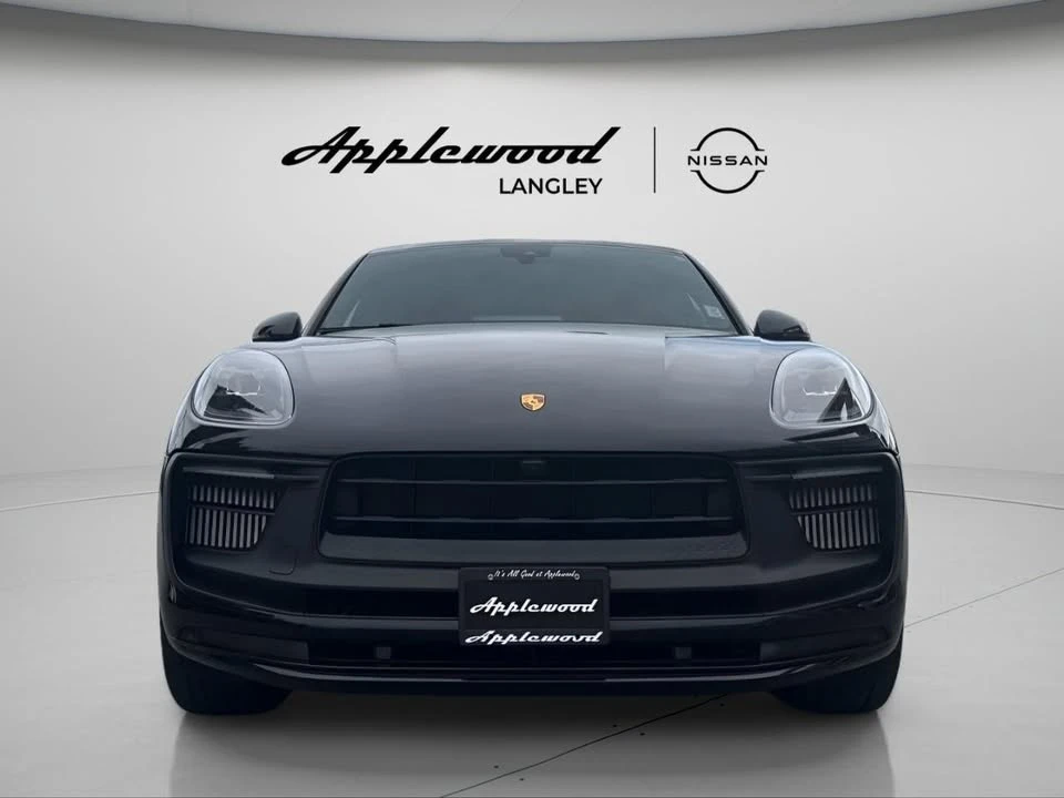 2026 Porsche Macan GTS - Image 8 of 17
