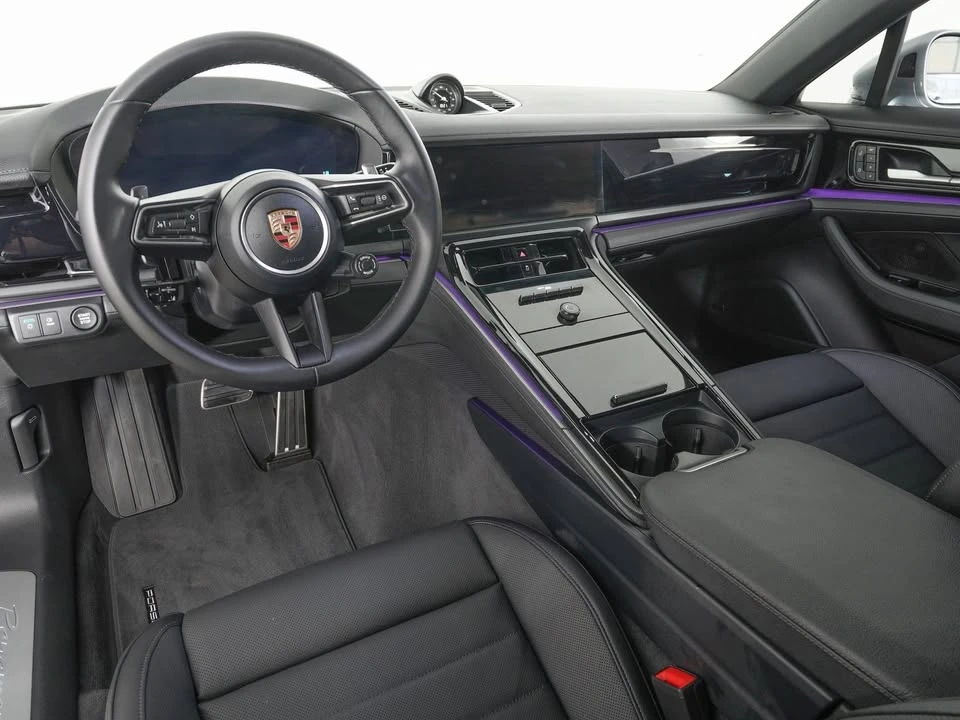 2026 Porsche 976 Panamera - Image 7 of 12