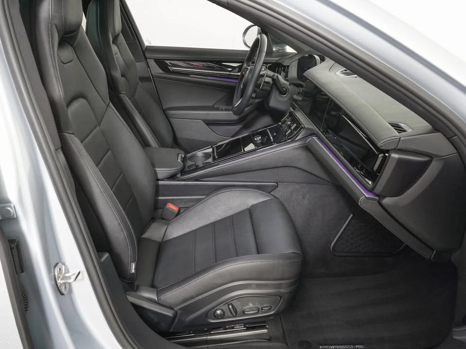 2026 Porsche 976 Panamera - Image 11 of 12