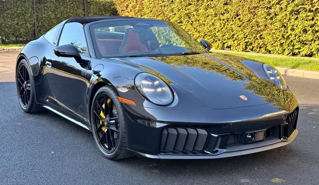 2026 Porsche Targa 4 GTS