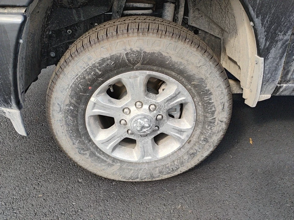 2026 Ram 2500 - Image 9 of 12