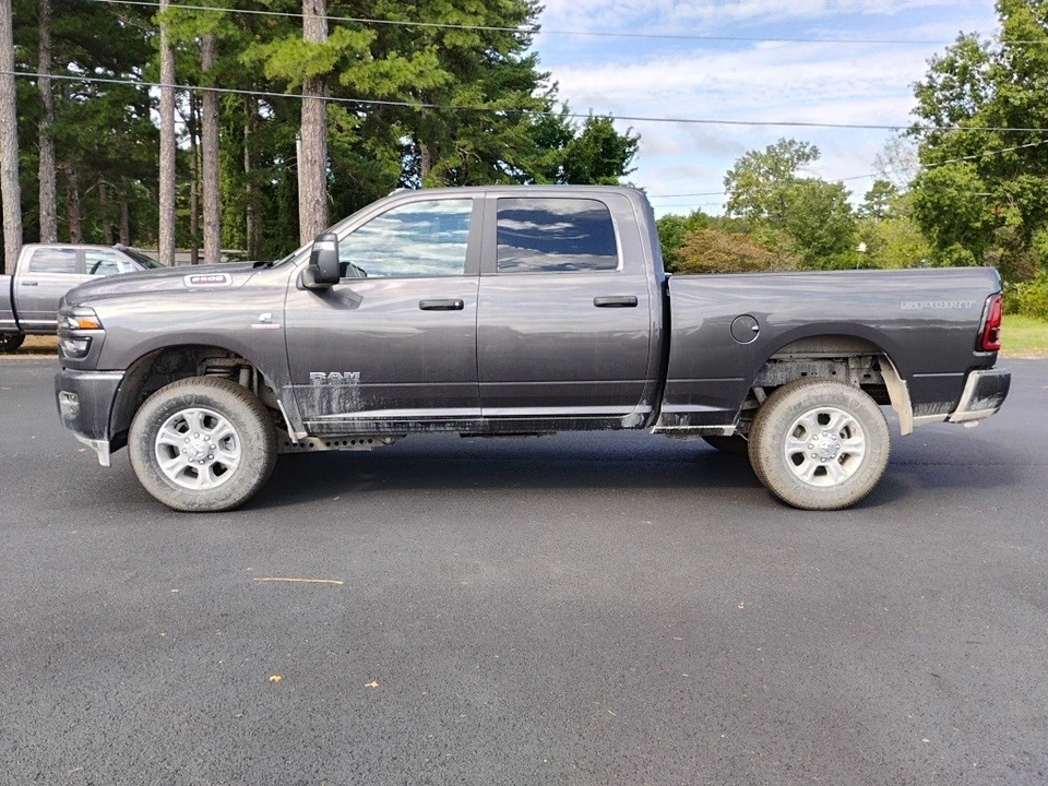 2026 Ram 2500 - Image 8 of 12