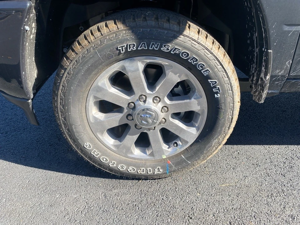 2026 Ram 2500 - Image 9 of 12