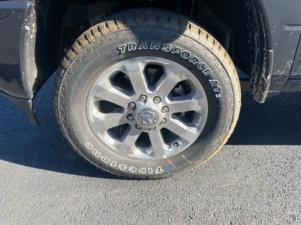 2026 Ram 2500 - Image 9 of 12