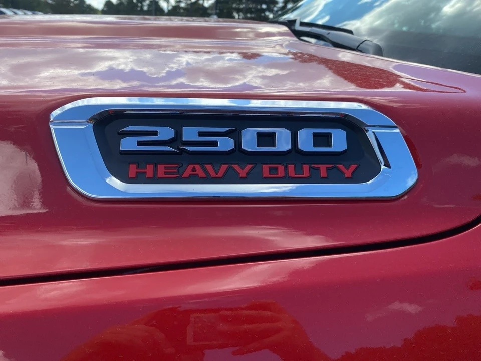 2026 Ram 2500 - Image 10 of 12