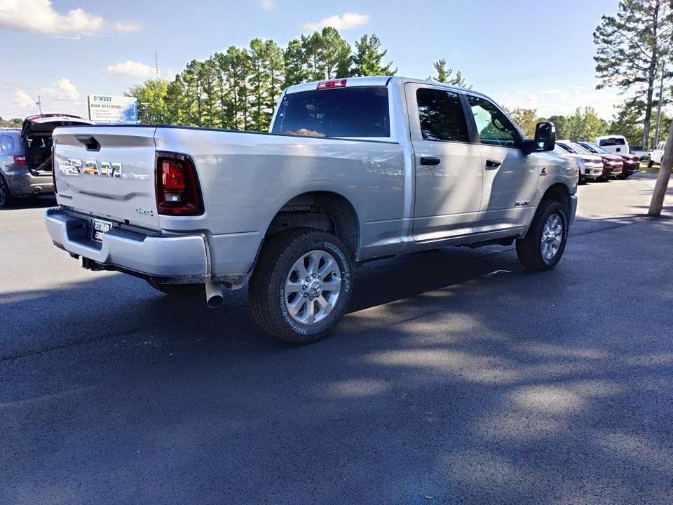 2026 Ram 2500 - Image 5 of 12