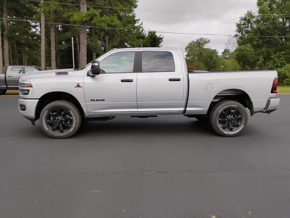 2026 Ram 2500 - Image 8 of 12