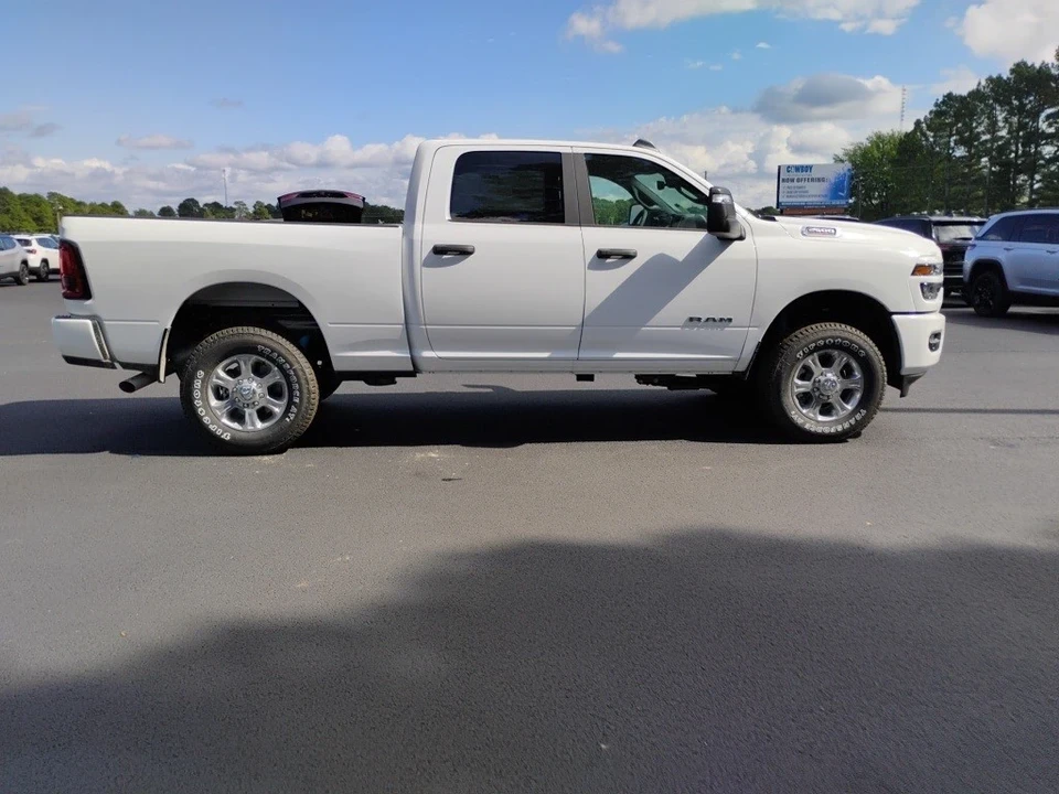 2026 Ram 2500 - Image 4 of 12