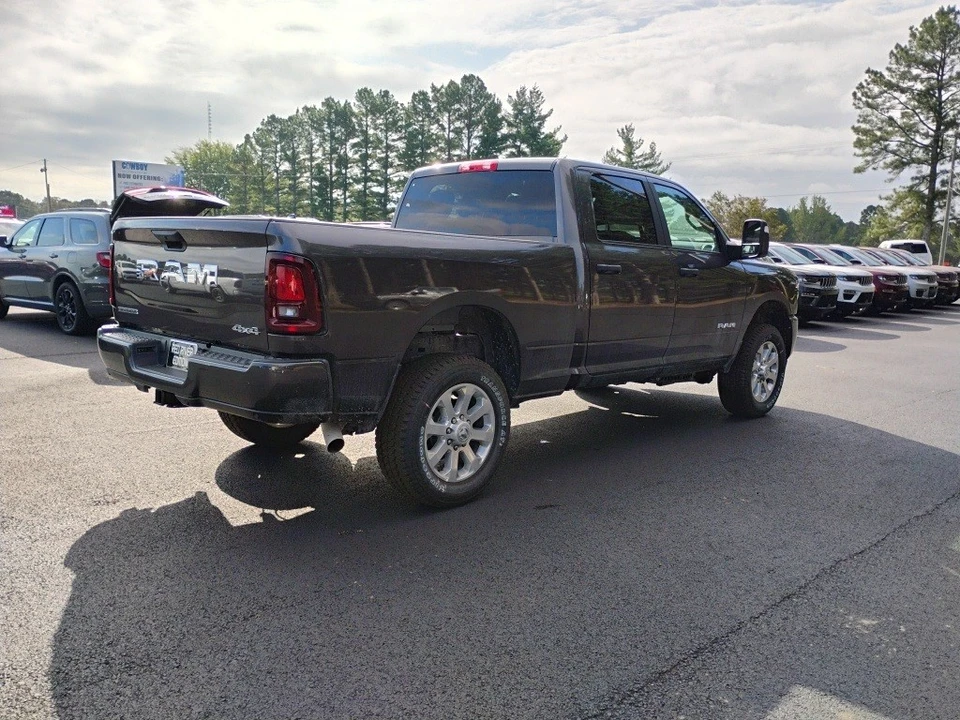 2026 Ram 2500 - Image 5 of 12