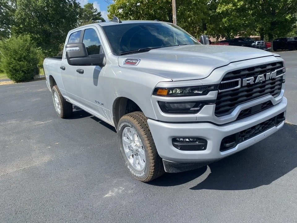 2026 Ram 2500 - Image 7 of 12