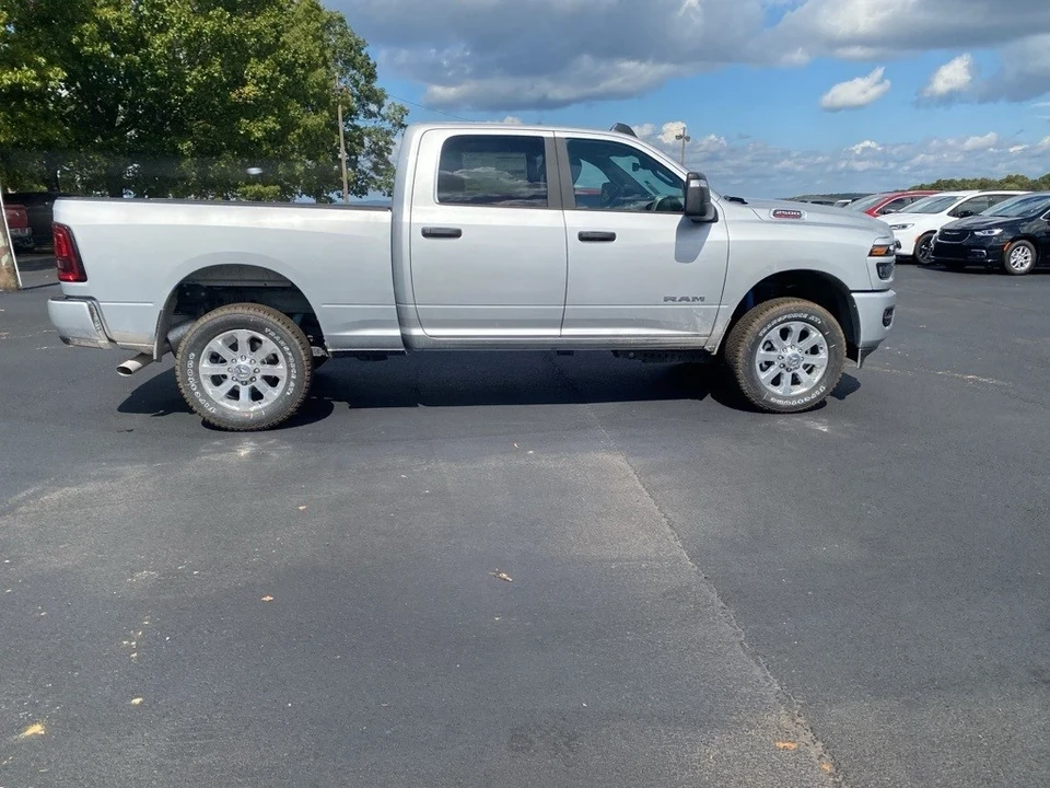 2026 Ram 2500 - Image 8 of 12