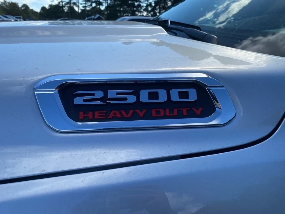 2026 Ram 2500 - Image 10 of 12
