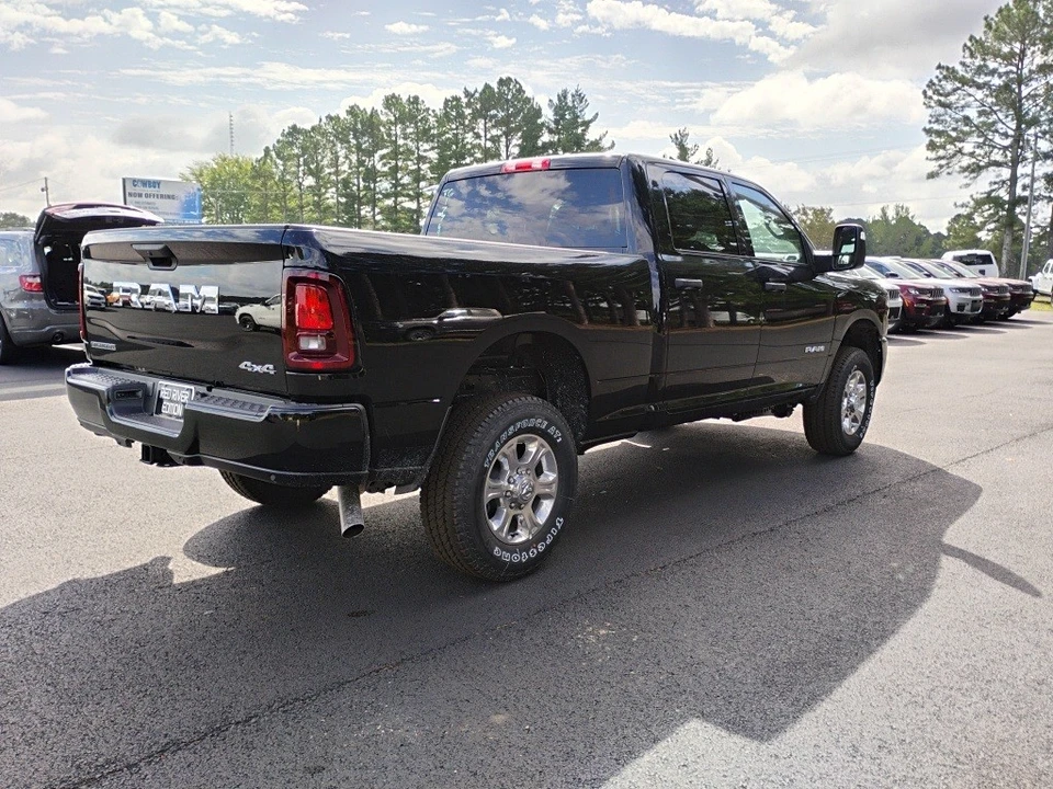 2026 Ram 2500 - Image 5 of 12