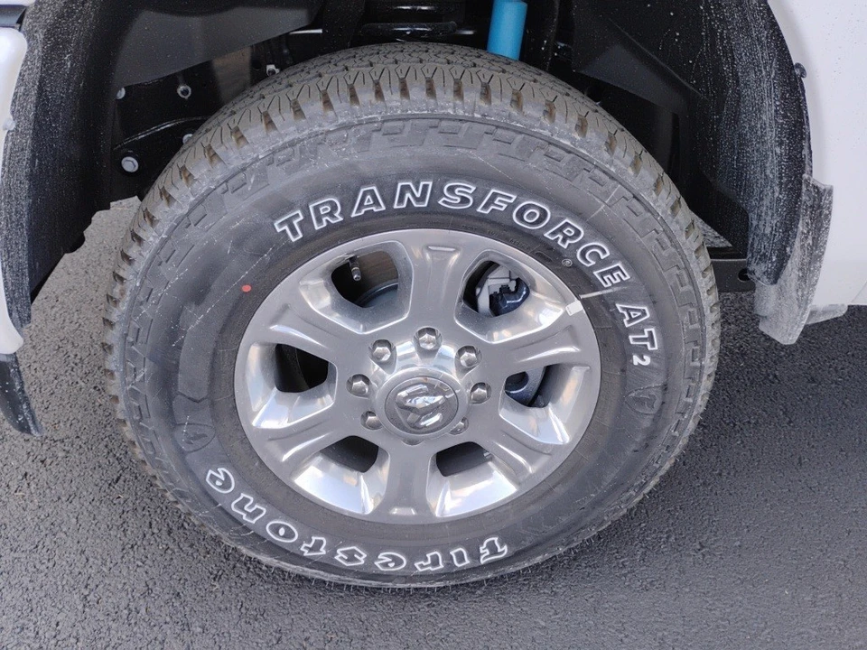 2026 Ram 2500 - Image 9 of 12