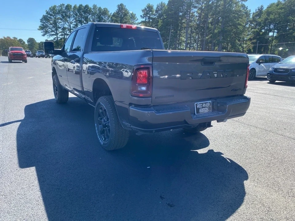 2026 Ram 2500 - Image 7 of 12