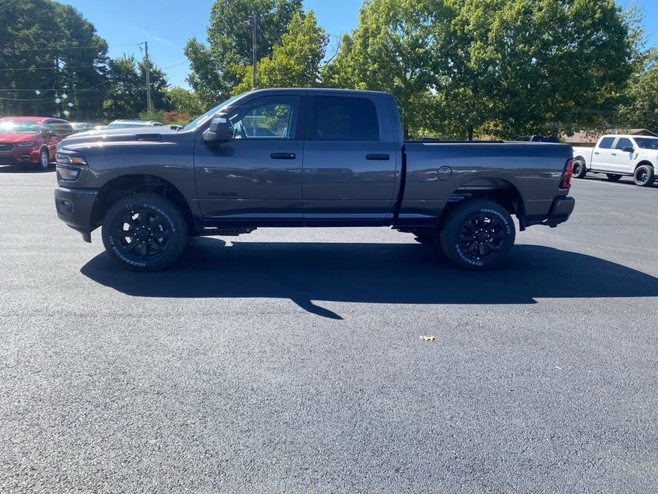 2026 Ram 2500 - Image 8 of 12