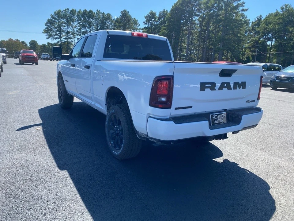 2026 Ram 2500 - Image 7 of 12