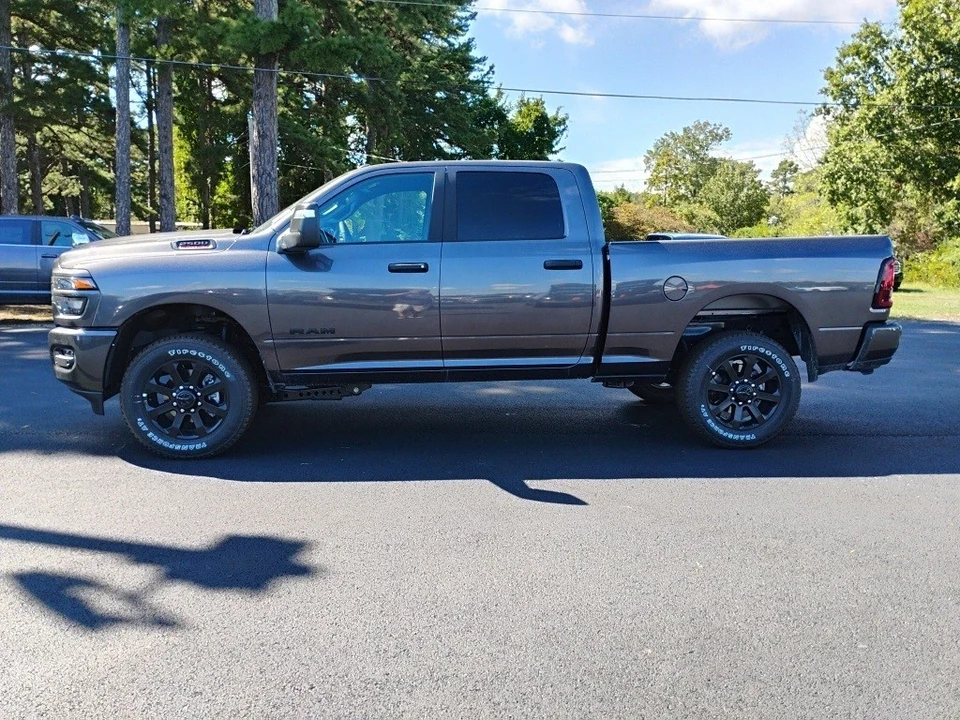 2026 Ram 2500 - Image 8 of 12