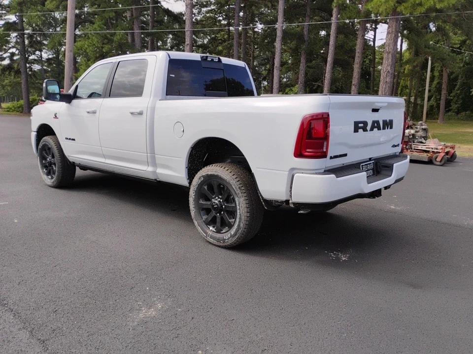 2026 Ram 2500 - Image 7 of 12