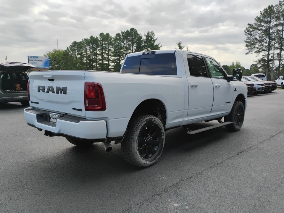2026 Ram 2500 - Image 5 of 12
