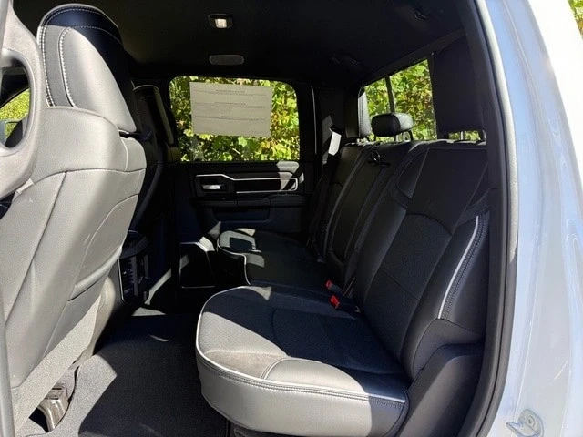 2026 Ram 2500 - Image 16 of 21