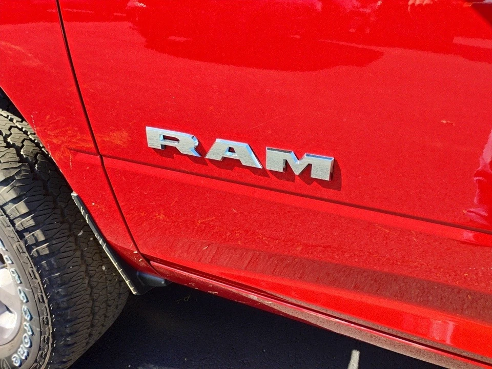 2026 Ram 2500 - Image 10 of 12