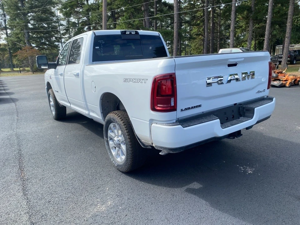 2026 Ram 2500 - Image 7 of 12
