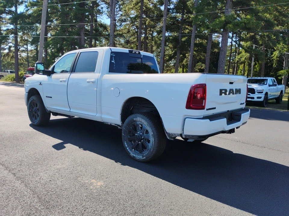 2026 Ram 2500 - Image 7 of 12