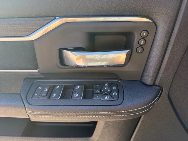 2026 Ram 2500 - Image 14 of 21