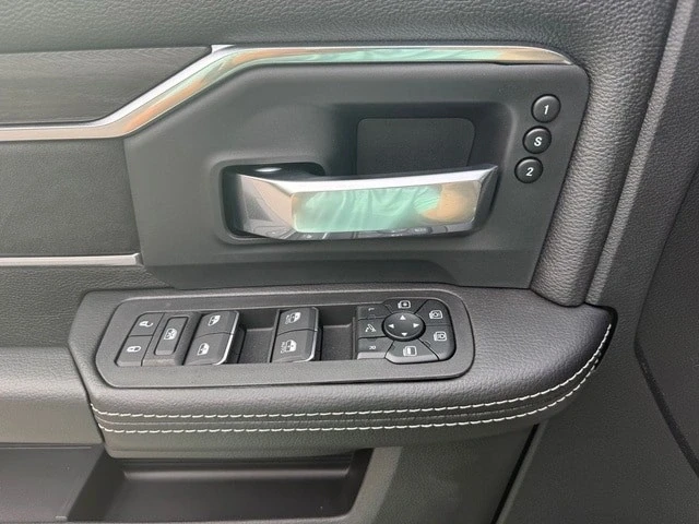 2026 Ram 2500 - Image 18 of 21