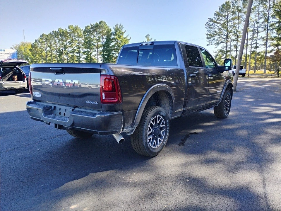 2026 Ram 2500 - Image 5 of 12
