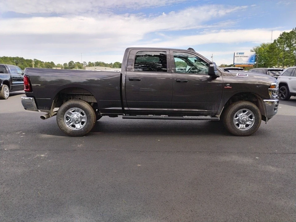 2026 Ram 2500 - Image 4 of 12