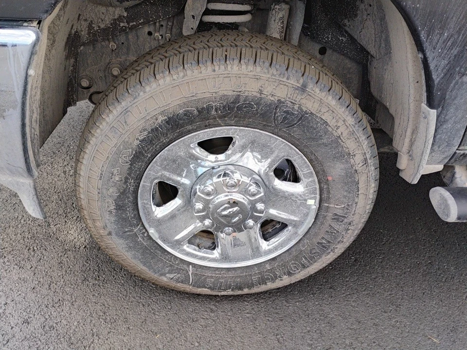 2026 Ram 2500 - Image 9 of 12