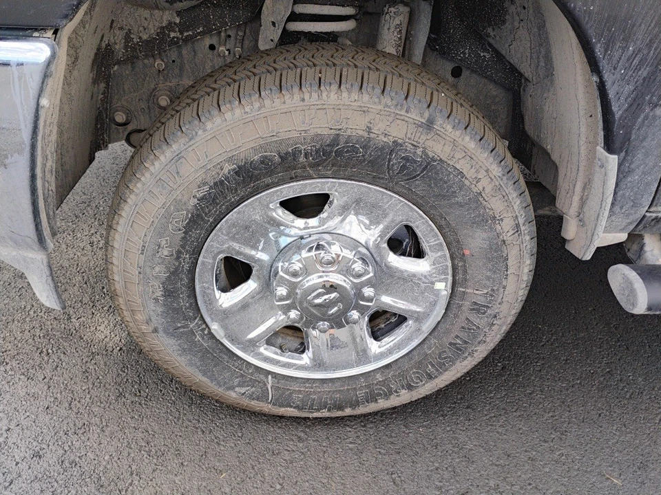 2026 Ram 2500 - Image 9 of 12