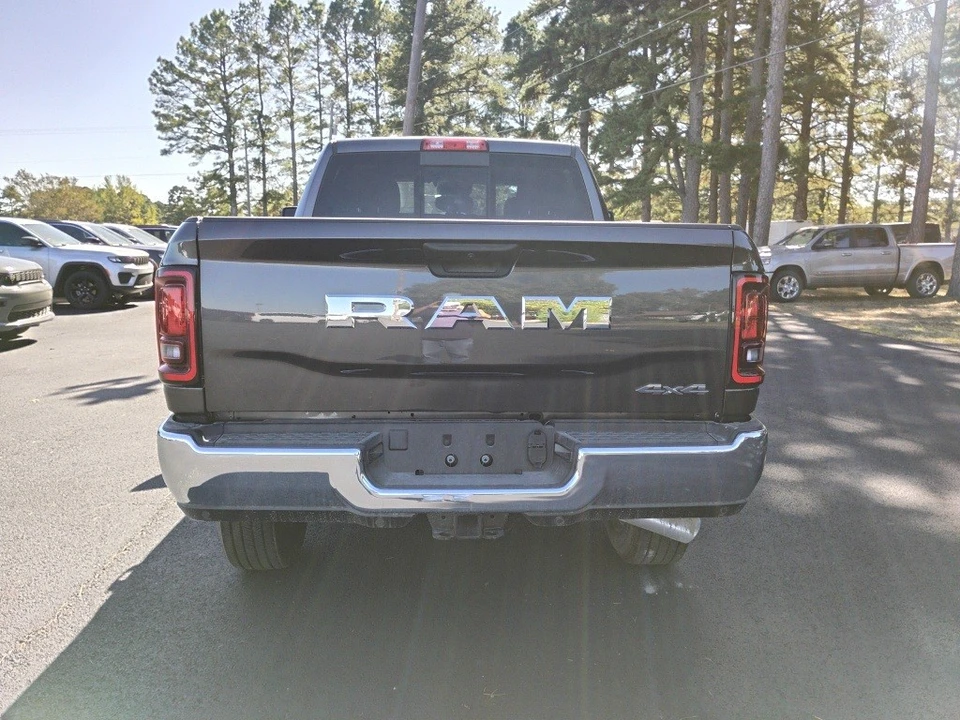 2026 Ram 2500 - Image 6 of 12
