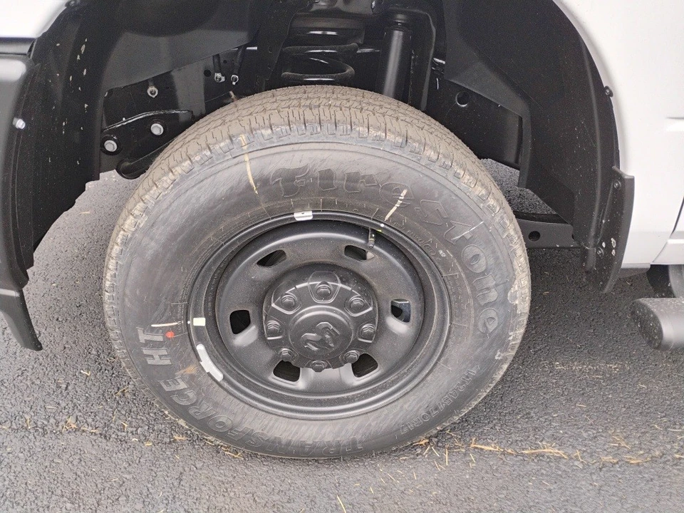 2026 Ram 2500 - Image 9 of 12