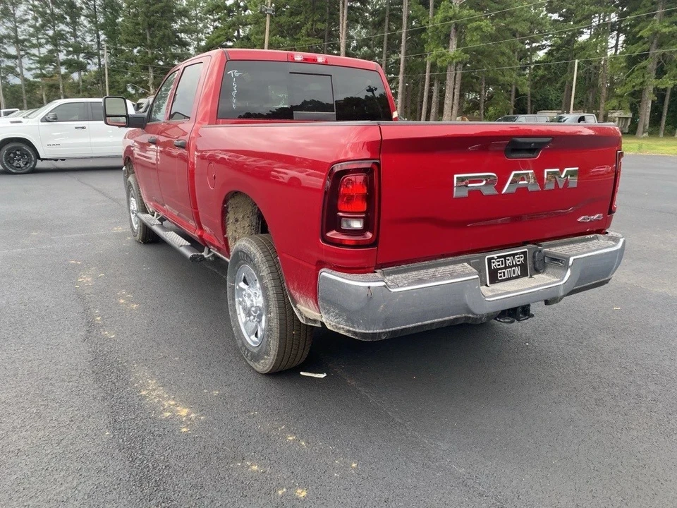 2026 Ram 2500 - Image 7 of 12