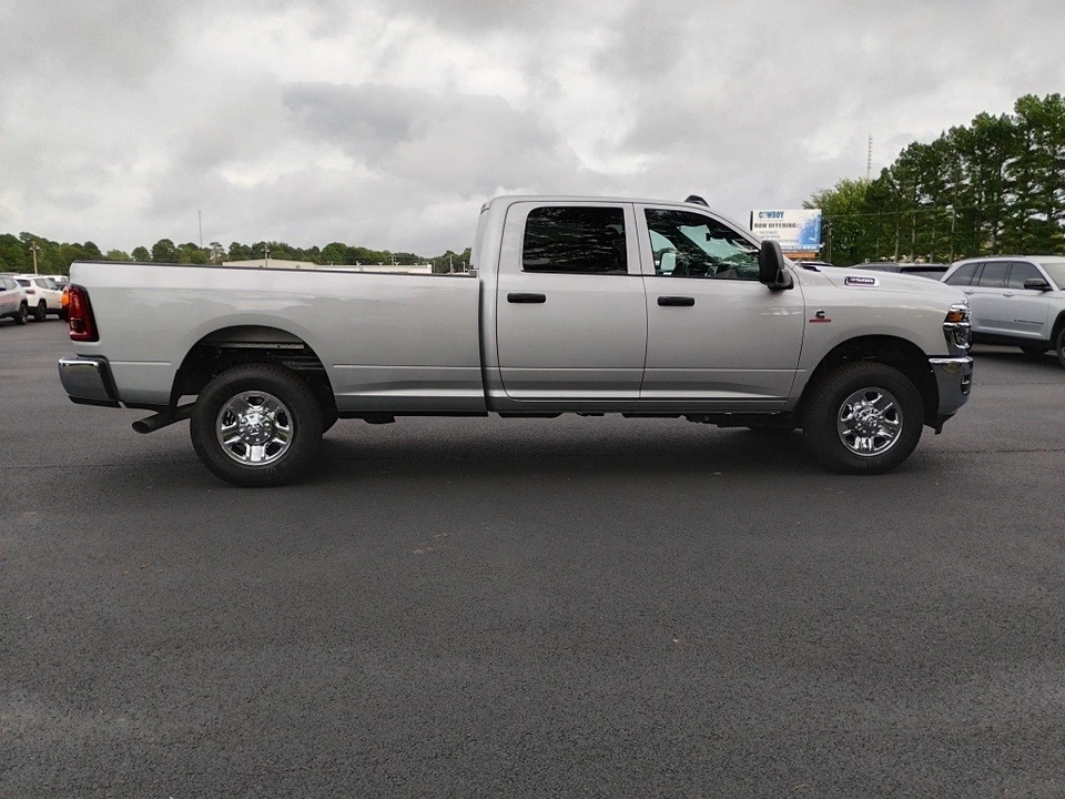 2026 Ram 2500 - Image 4 of 12
