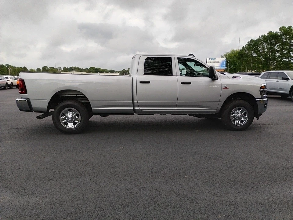 2026 Ram 2500 - Image 4 of 12