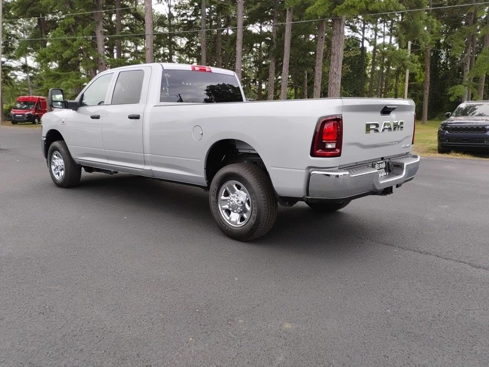 2026 Ram 2500 - Image 7 of 12
