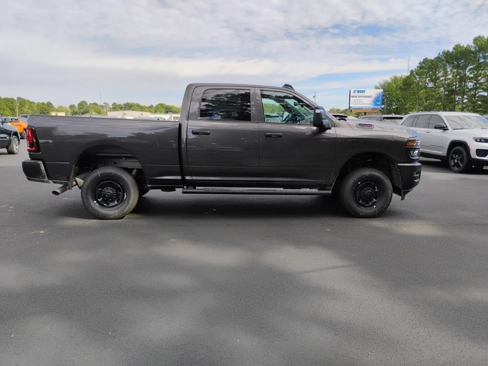2026 Ram 2500 - Image 4 of 12