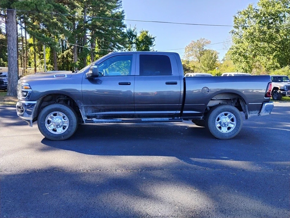2026 Ram 2500 - Image 8 of 12
