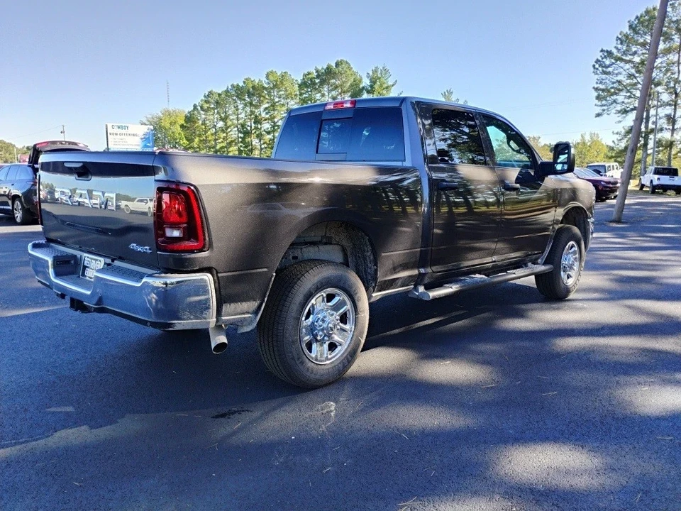 2026 Ram 2500 - Image 5 of 12