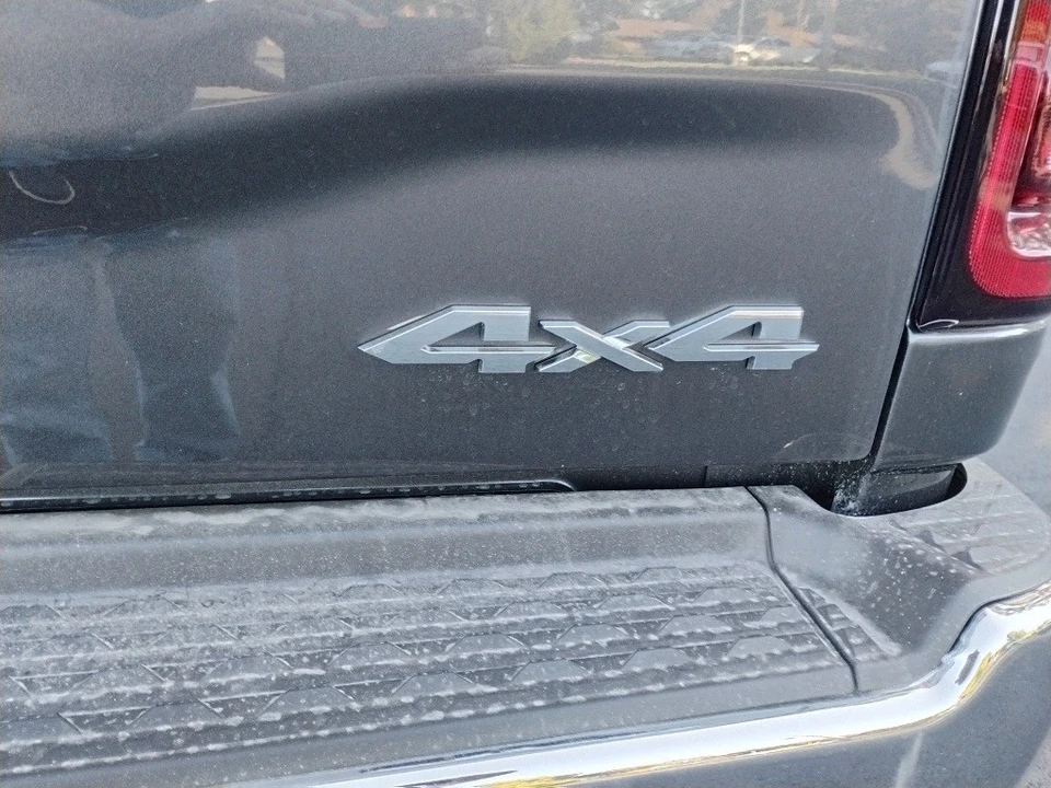 2026 Ram 2500 - Image 11 of 12