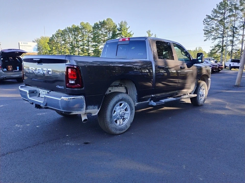 2026 Ram 2500 - Image 5 of 12