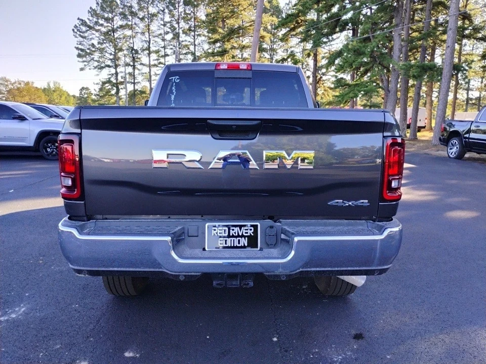 2026 Ram 2500 - Image 6 of 12