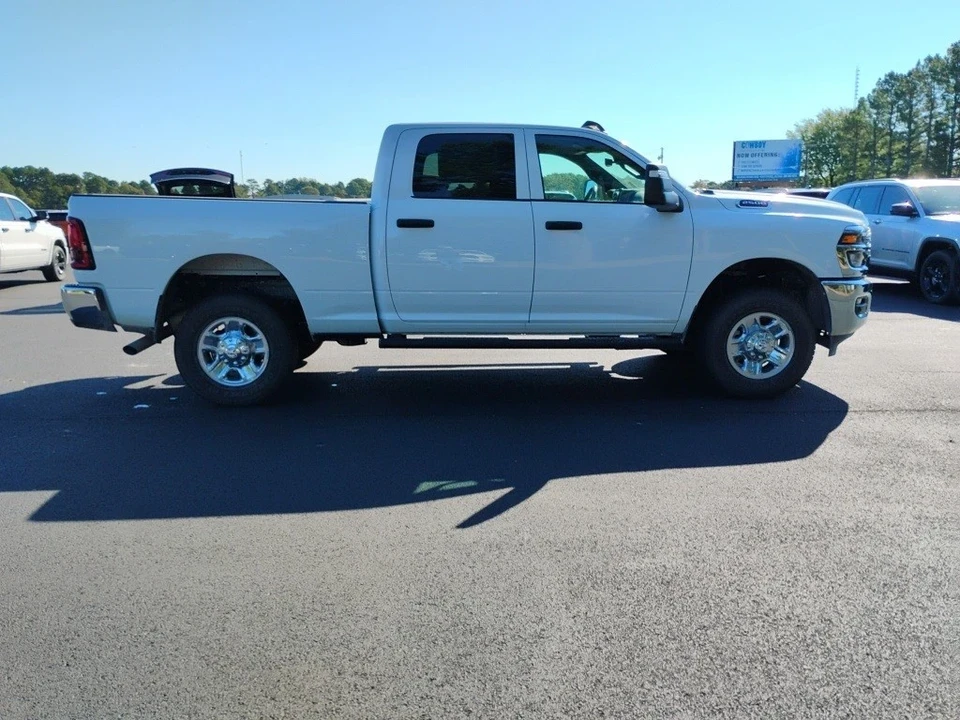 2026 Ram 2500 - Image 4 of 12